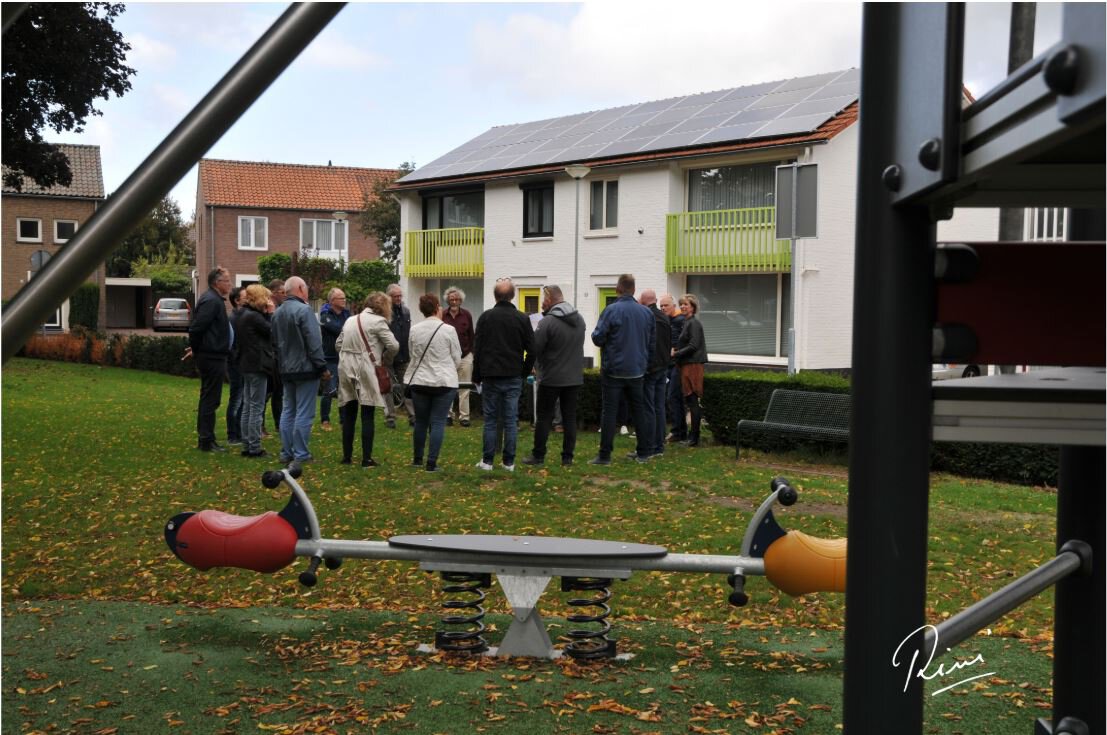 2019-09-30 Oranjebuurt Ontvangt Gemeente Venray Et Oranje Bril (23)